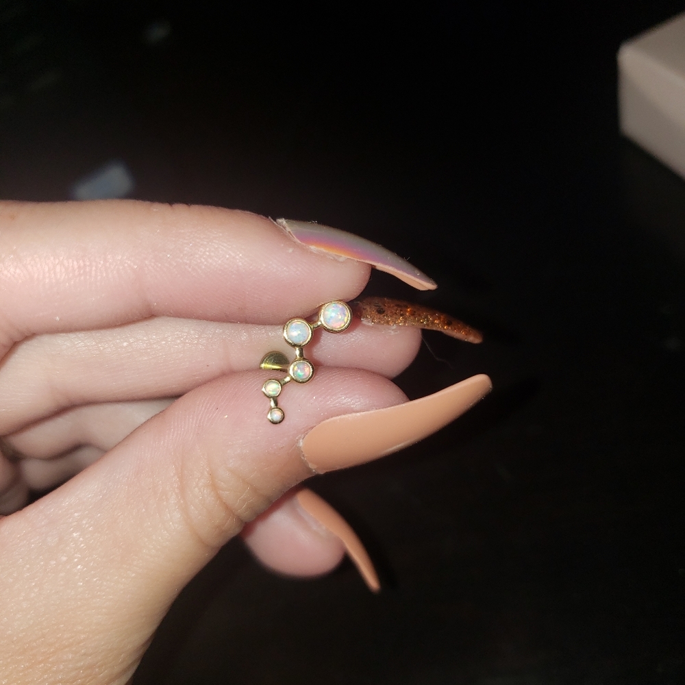 16 gauge cluster earring